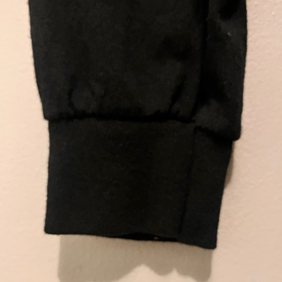 Broken Promises / Santa Cruz - Men’s Medium - Black Long-sleeve Skate Shirt - - Picture 6 of 10